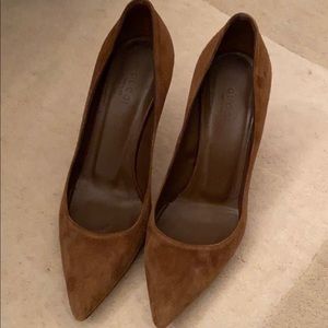 Gucci heels